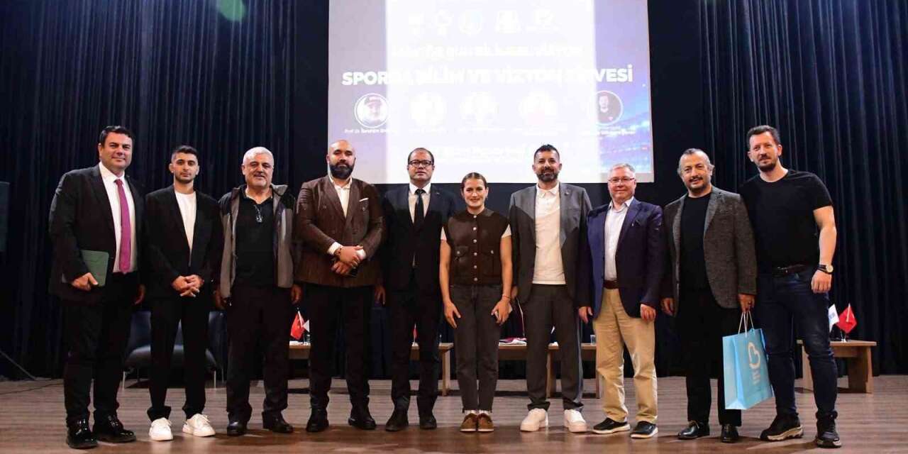 Sporda Bilim ve Vizyon Zirvesi paneli genç sporcuları buluşturdu
