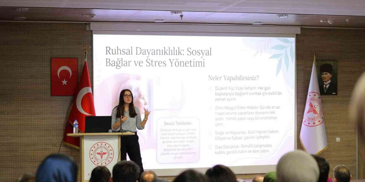 Bayburt’ta sağlık personeline kronik hastalıklar konusunda eğitim verildi