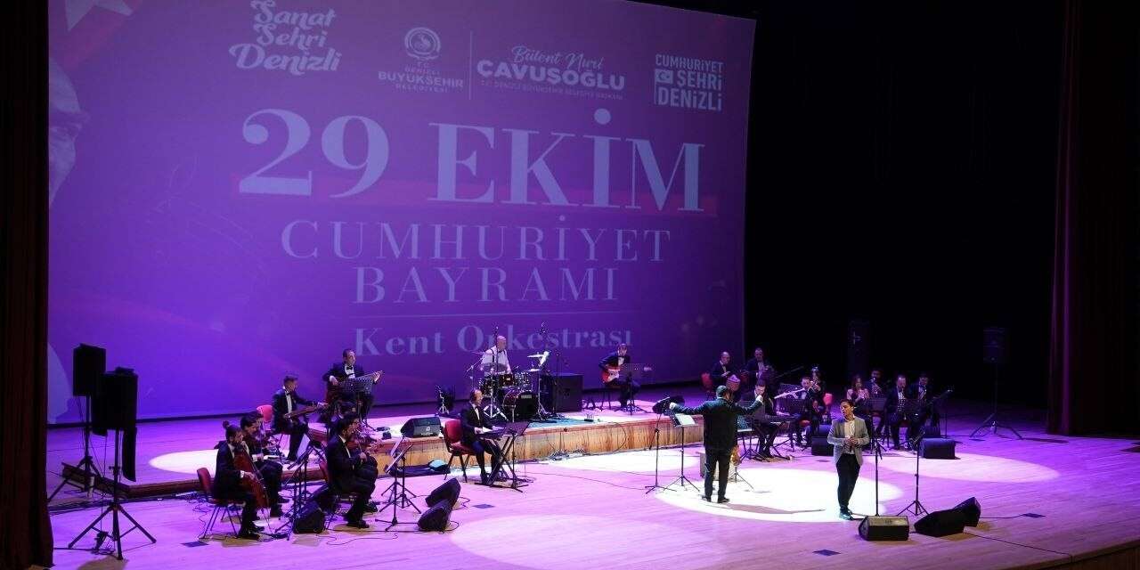 Denizli’de Cumhuriyet coşkusu başladı