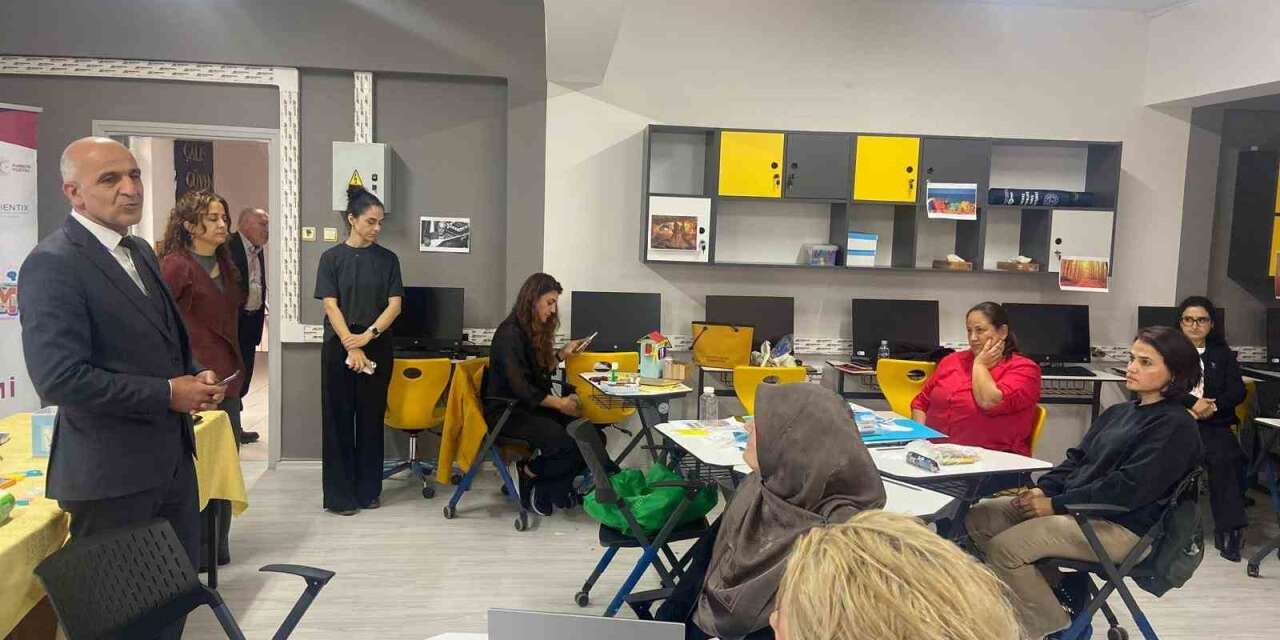 Eskişehir’de öğrencilerin proje geliştirme süreçlerinin desteklenmesi ele alındı
