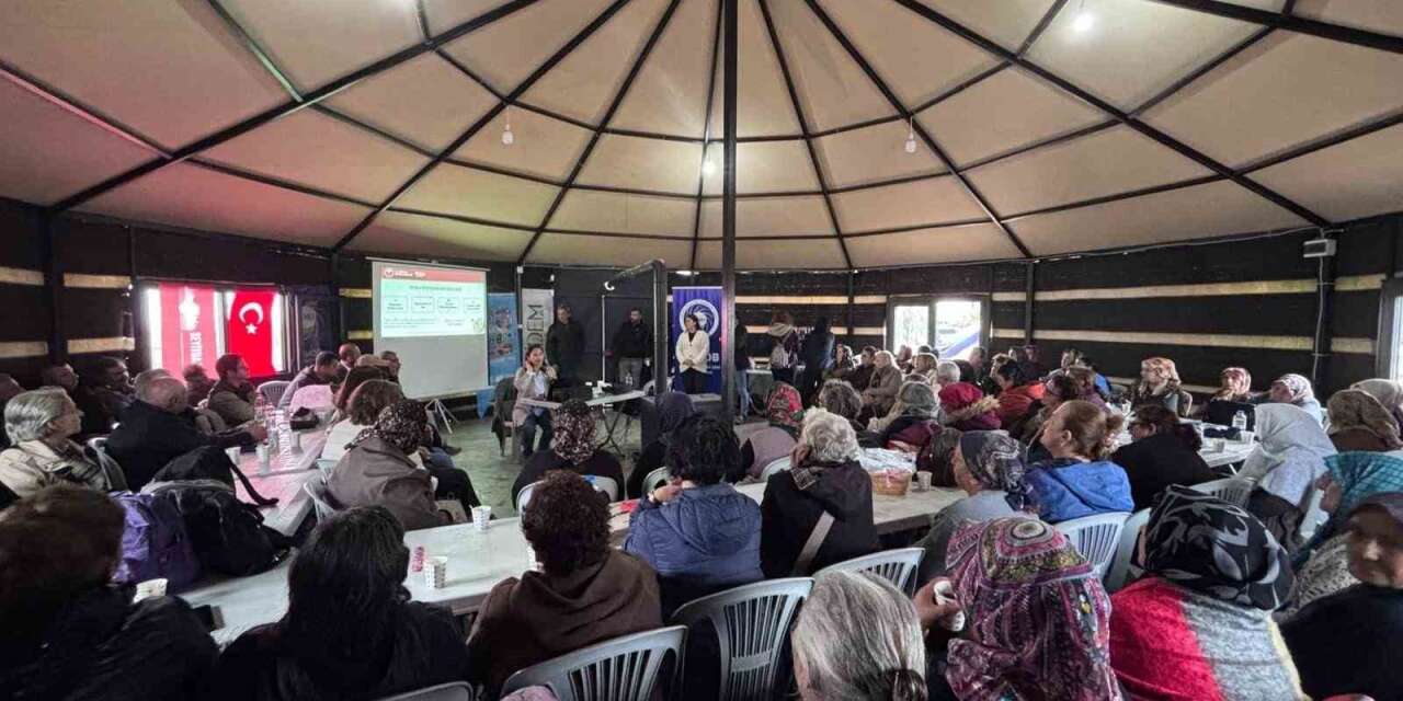 Eskişehir Büyükşehir Belediyesinden kadın çiftçilere ’Katma Değerli Üretim Eğitimi’ verildi