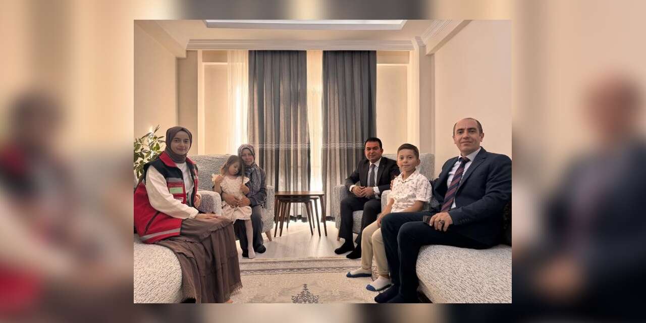 Bilecik’te işitme engelli Ali ve ailesiyle anlamlı buluşma