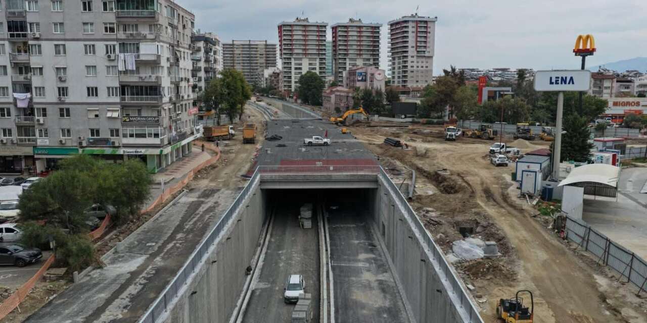 Aydın Yeni Dörtyol Köprülü Kavşağı’nda çalışmalar sürüyor