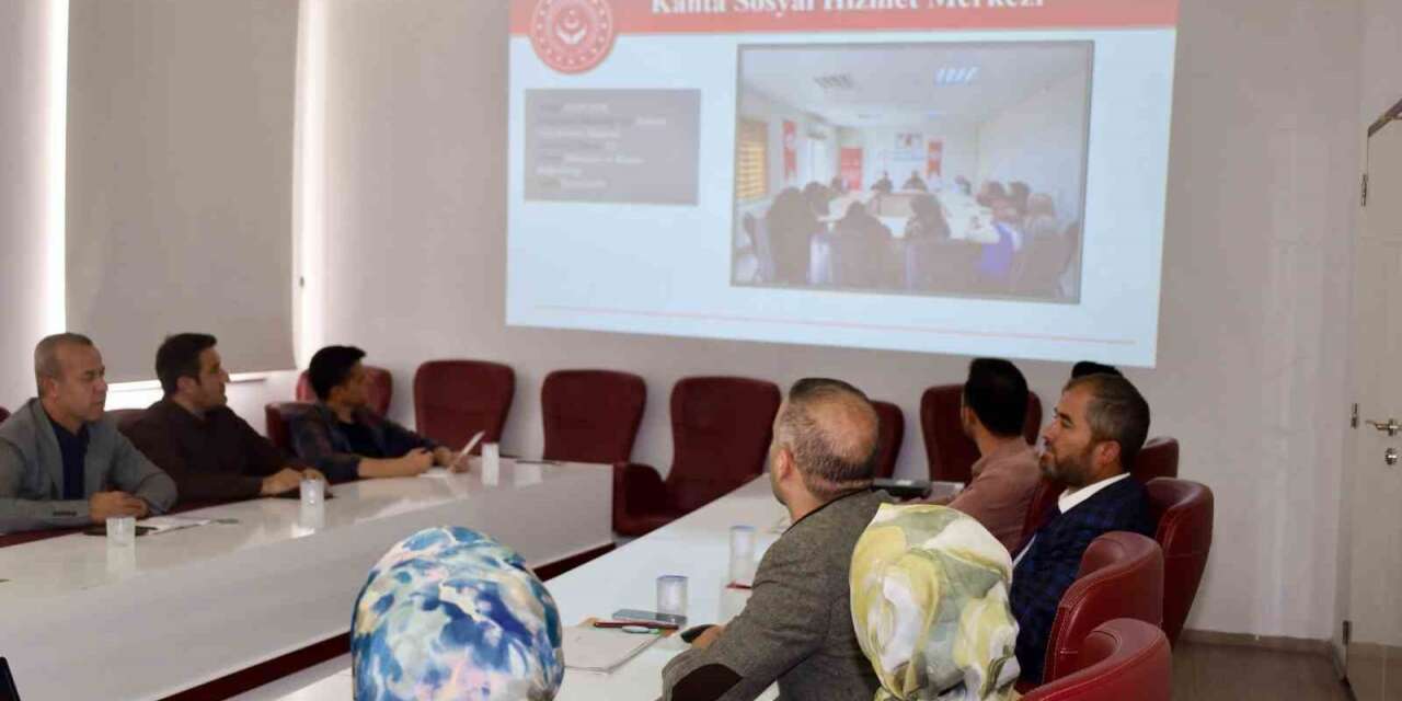 Kahta’da bağımlılıkla mücadele çalışmaları değerlendirildi