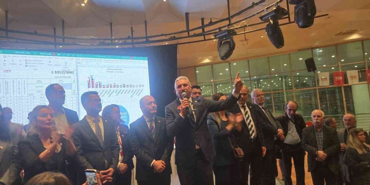 Yeni Parti Bursa’da Nihat Yeşiltaş güven tazeledi