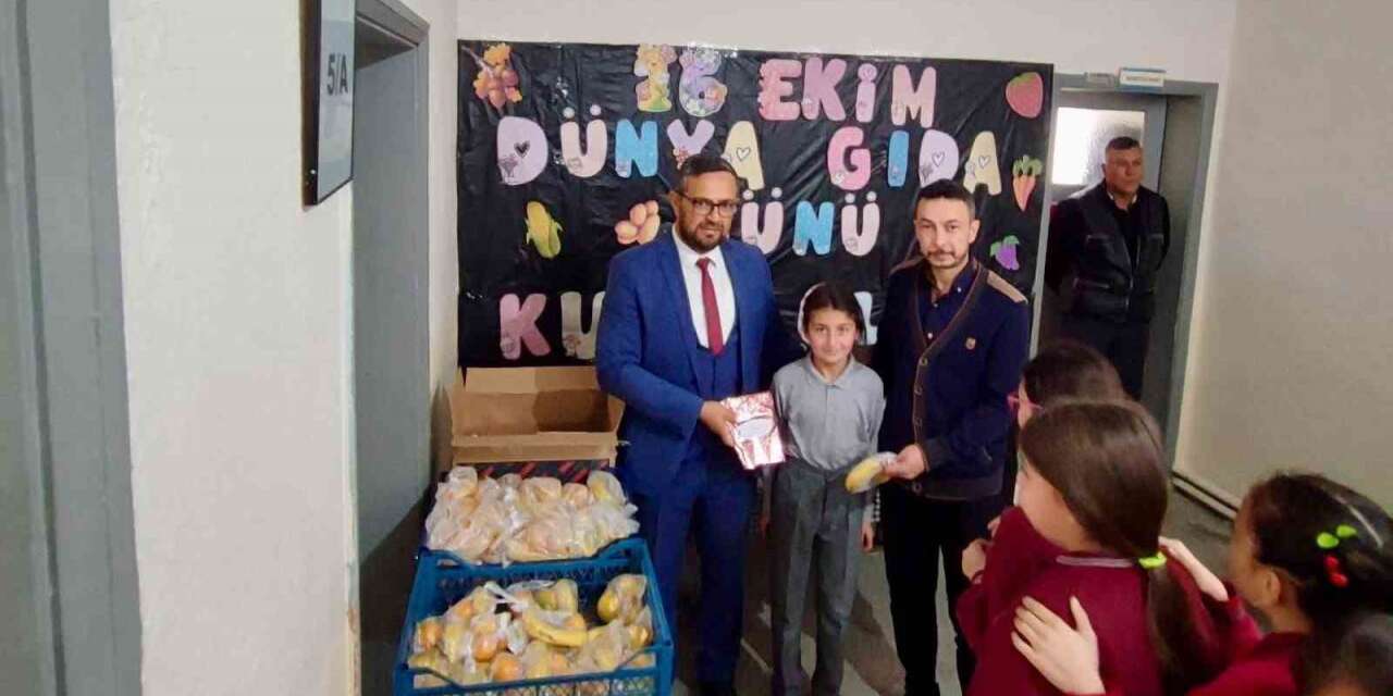 Bolvadin’de gıda günü kutlandı
