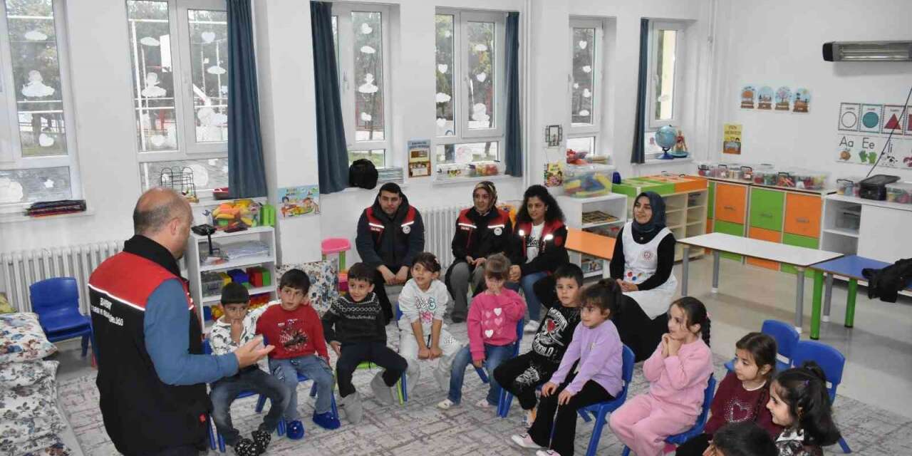 Arpalı’da öğrencilere gıda israfı ve sağlıklı beslenme eğitimi verildi