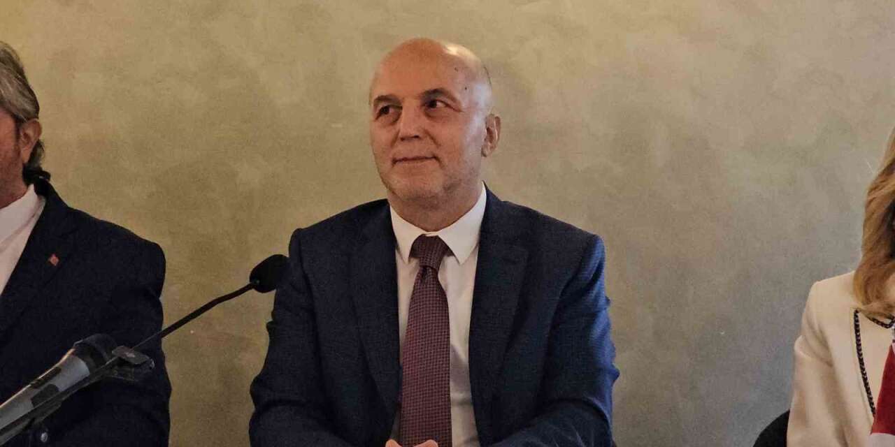 BEUN Rektörü Ulusoy basın mensuplarıyla buluştu, üniversitenin yeni dönem projelerini açıkladı