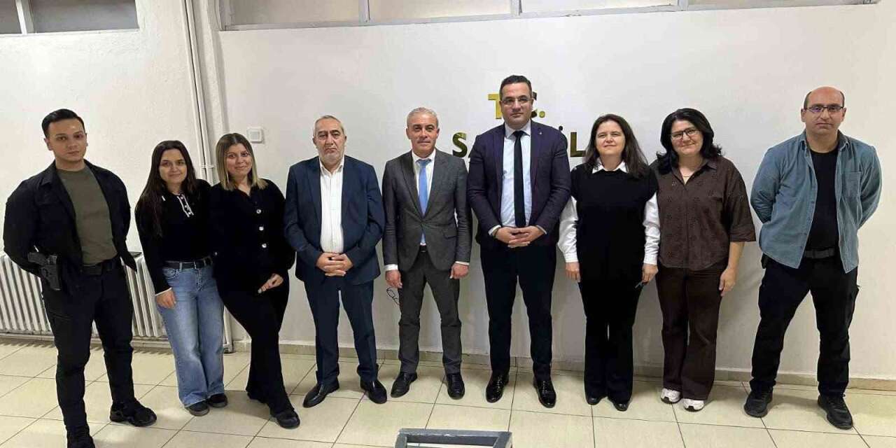 Yeni görev yerine başarı belgesiyle uğurlandı