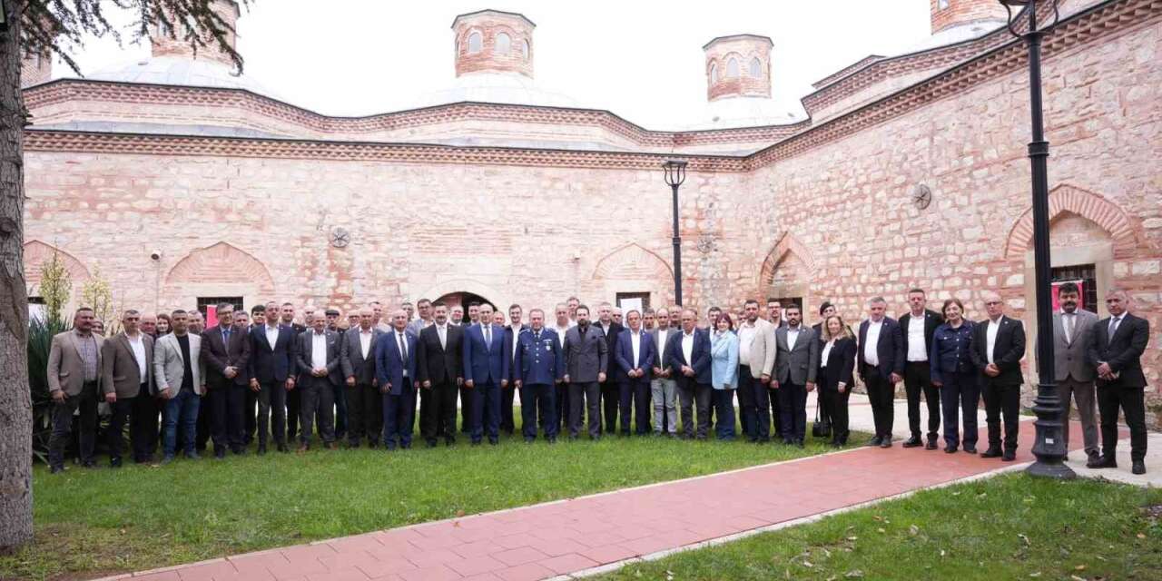 Başkan Özel: "Muhtarlar bizim en yakın çalışma arkadaşımız"