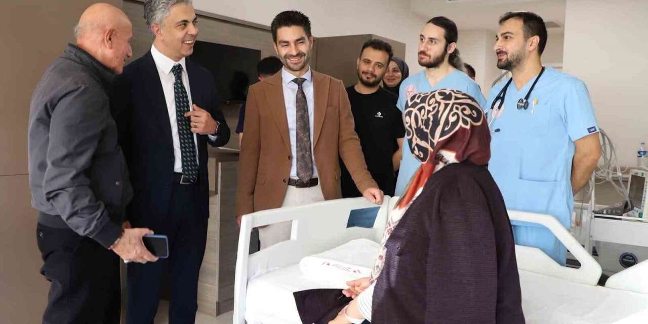 Kuyrukluyıldız ve Taş’tan yatarak tedavi gören hastalara ziyaret