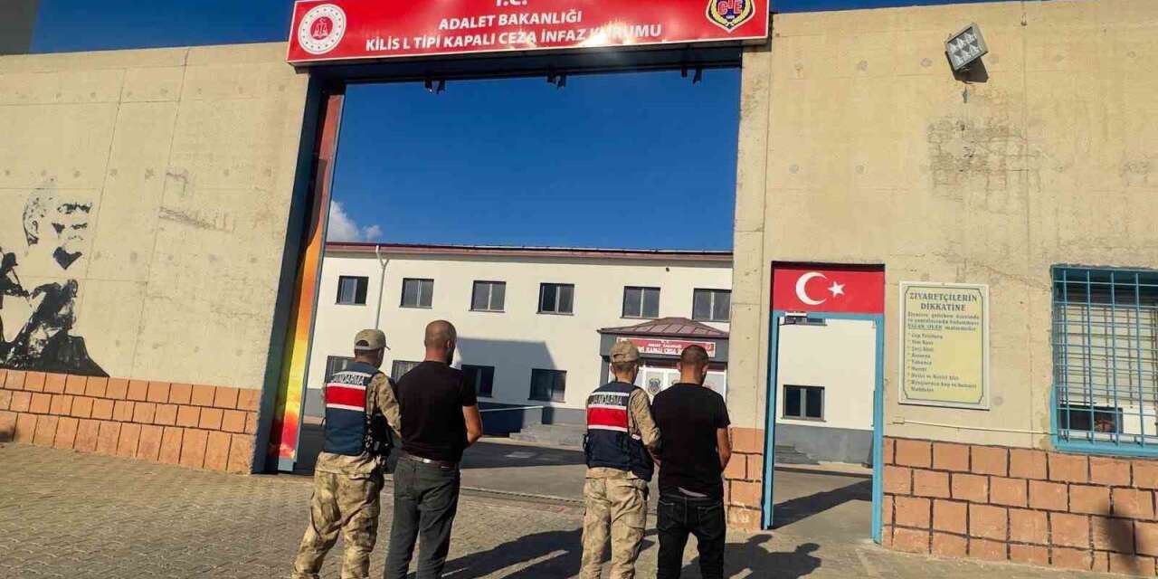 Kilis’te göçmen kaçakçılığı operasyonu: 2 tutuklama