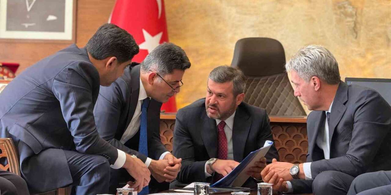 Boyraz ve Çetinkaya, Karabük’ün projelerini görüştü