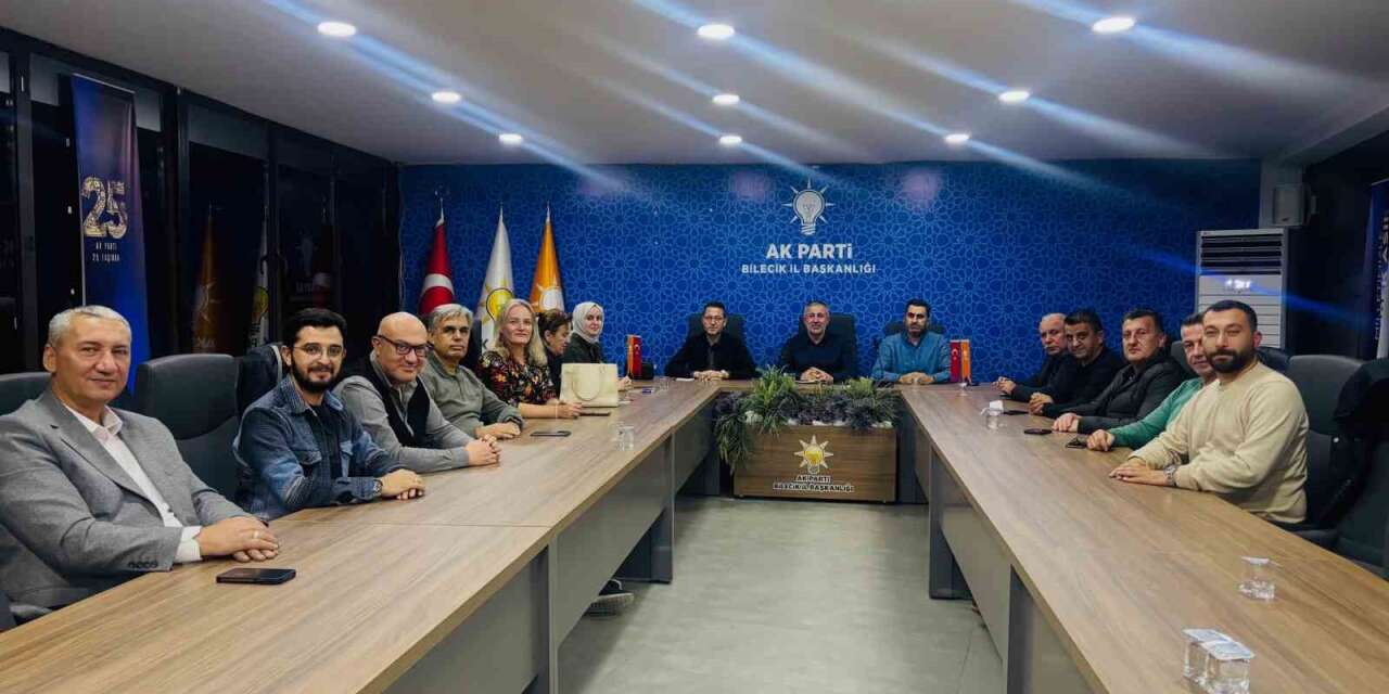 AK Parti Bilecik’te yol haritası belirlendi