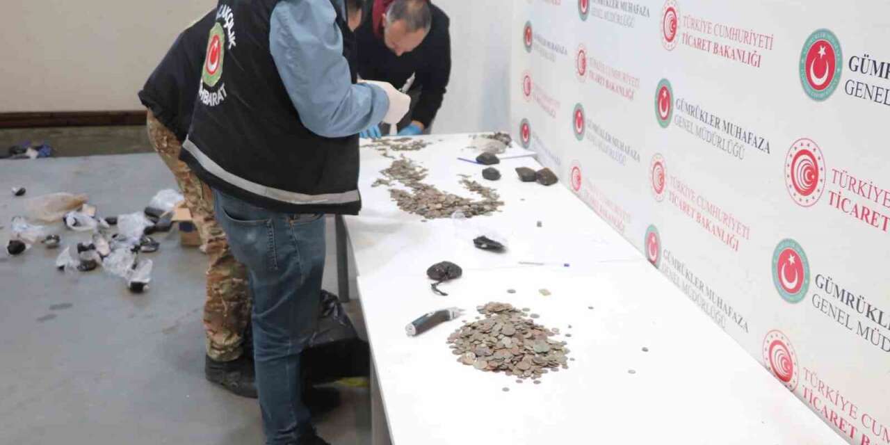Edirne’deki gümrük kapılarında 7 bin 160 parça tarihi eser ele geçirildi
