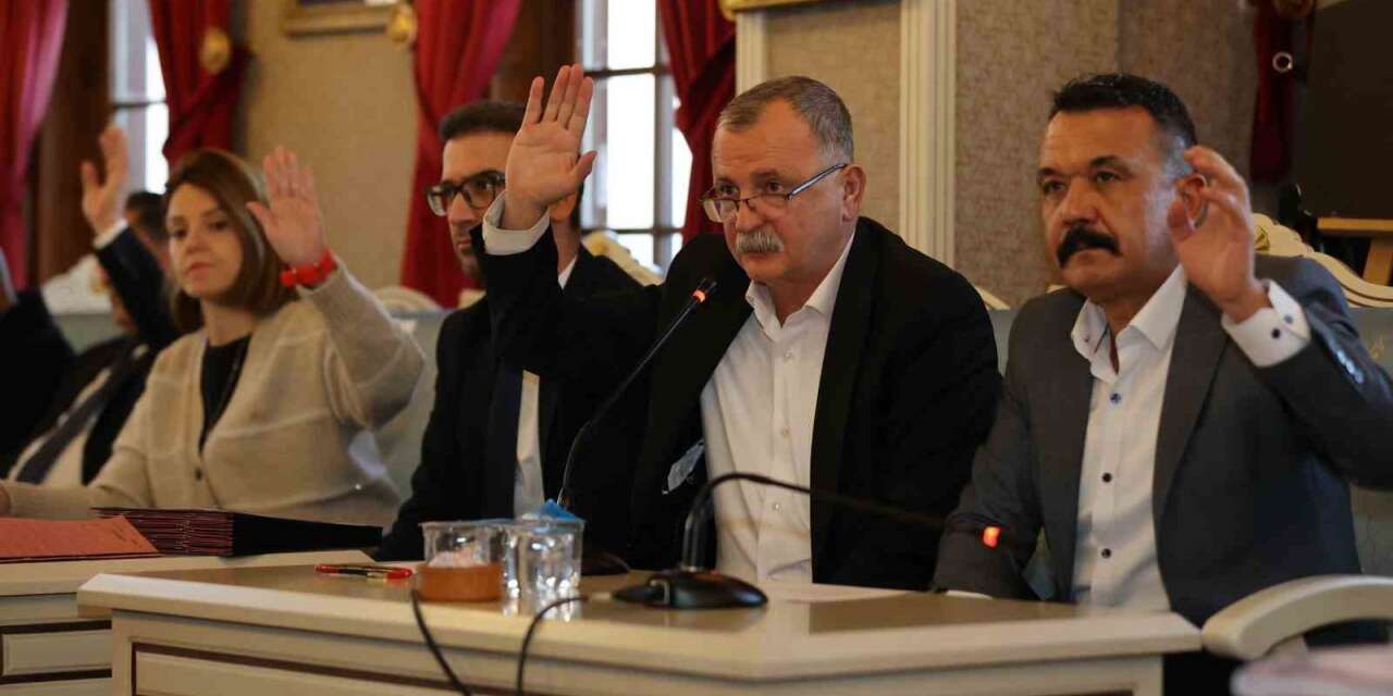 Yunusemre’de 2027 bütçesi kabul edildi