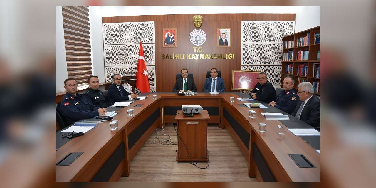 Salihli ve Alaşehir’de KPSS öncesi kritik toplantı