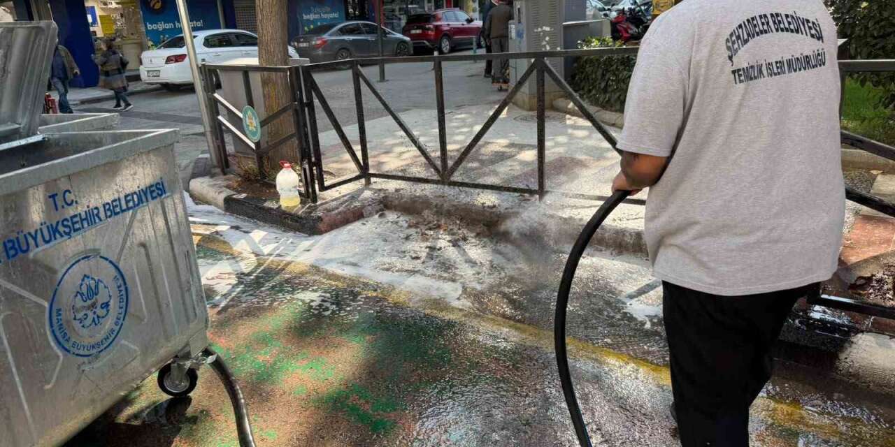 Şehzadeler’de temizlik seferberliği