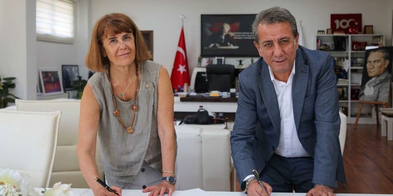 Başkan Yetişkin’den Efeler’e Atatürk Kültür Evi