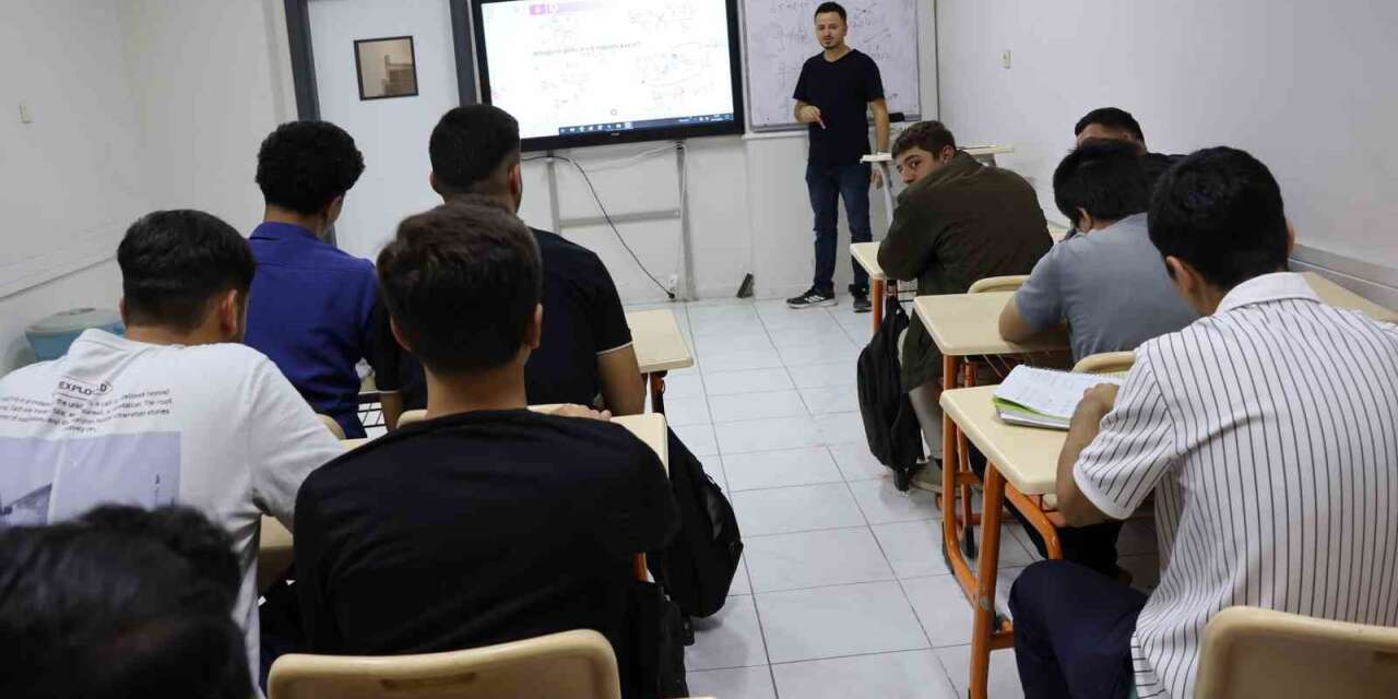 Haliliye’de gençlerin başarı yolculuğuna eğitim desteği