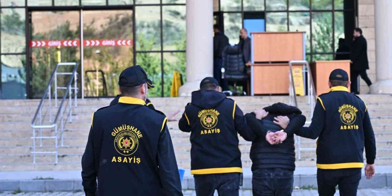 Gümüşhane’de iki evden altın ve para çalındı, şüpheli yakalandı
