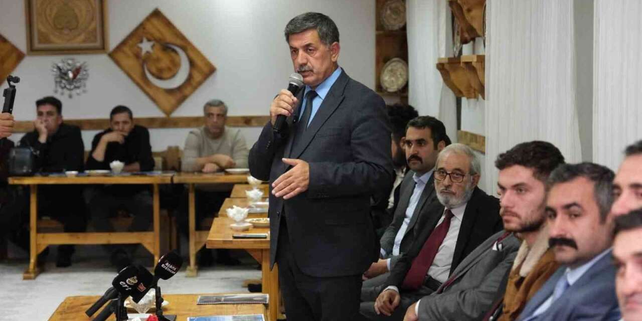 Başkan Aksun, gazetecilerle bir araya geldi