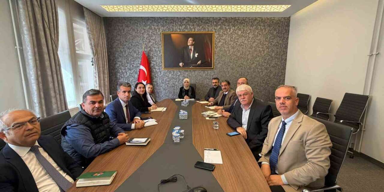 Eğitim süreci masaya yatırıldı
