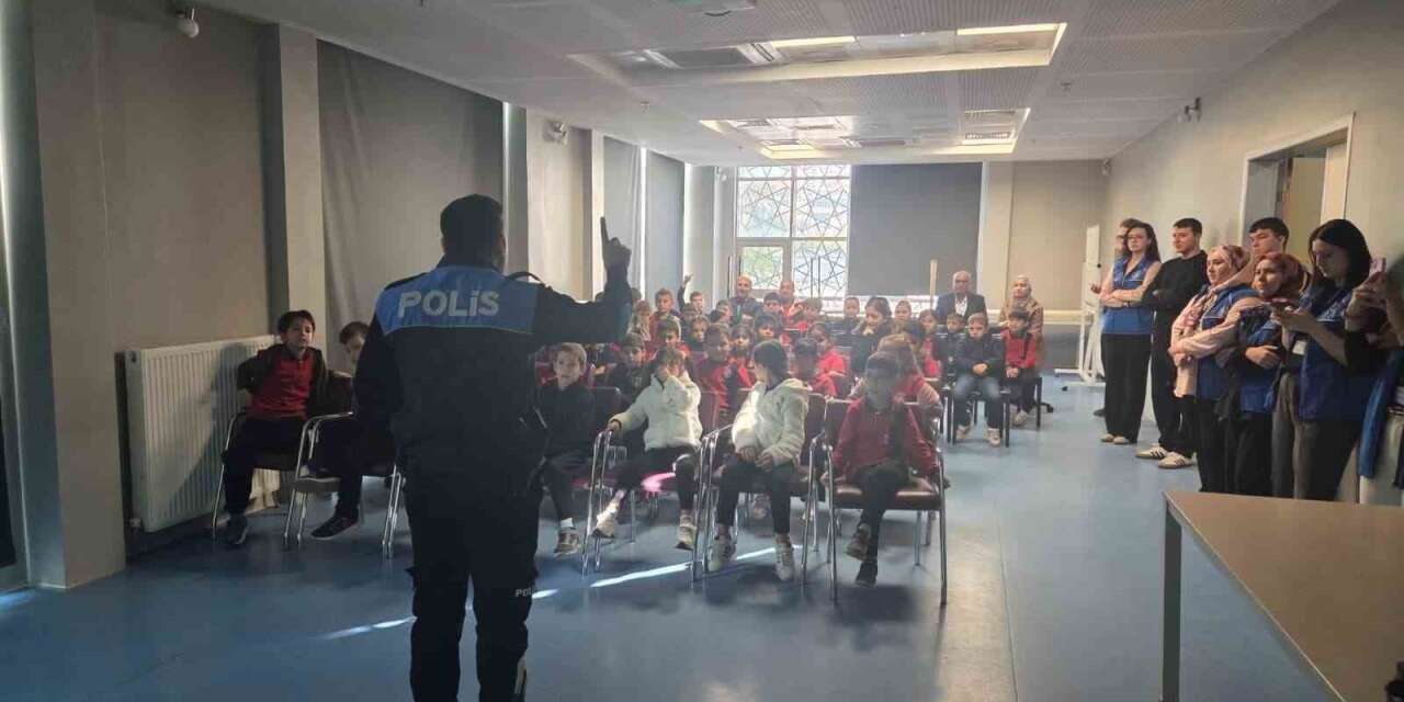 Bilecik’te 48 öğrenciye güvenlik ve akran zorbalığı eğitimi