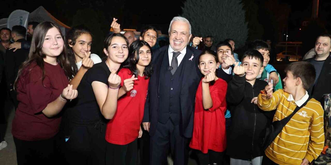 Başkan Şadi Özdemir Akçalar’da vatandaşlarla buluştu