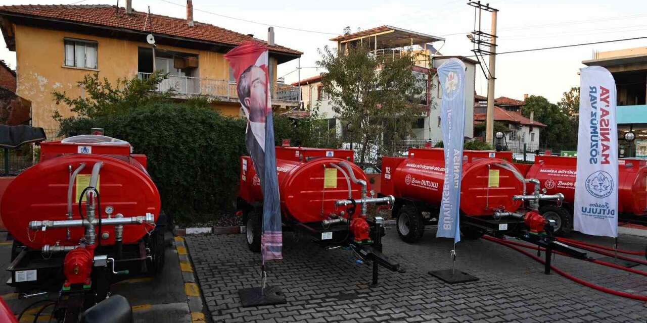 Alevlerle mücadelede Kula’ya tanker desteği