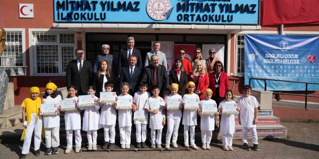 "Sağlıklı Çocuk, Sağlıklı Gelecek Programı": Öğrenciler sağlık elçisi oldu