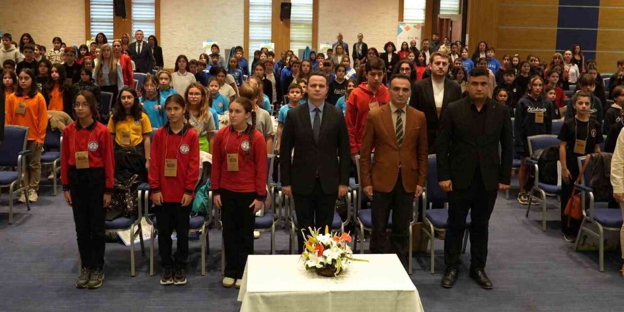 Muğla’da 60 öğrenci Çocuk İklim Zirvesi’nde gelecek için çözüm önerileri geliştirdi