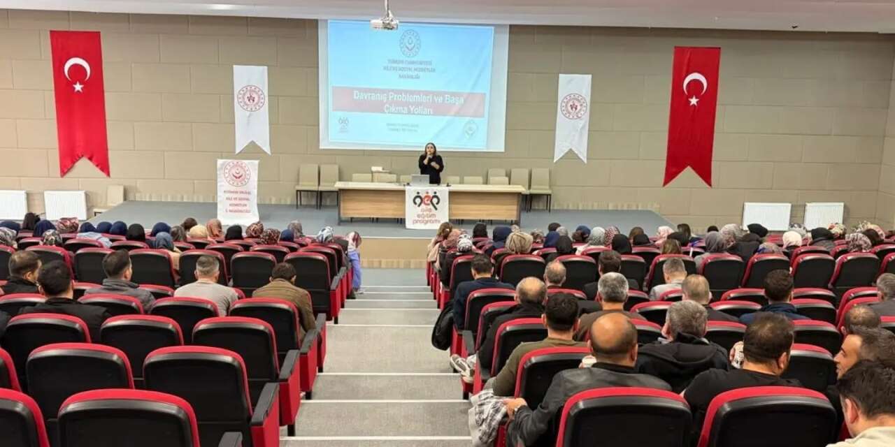 Kütahya’da personellere aile bilinci ve çocuk yetiştirme eğitimleri verildi