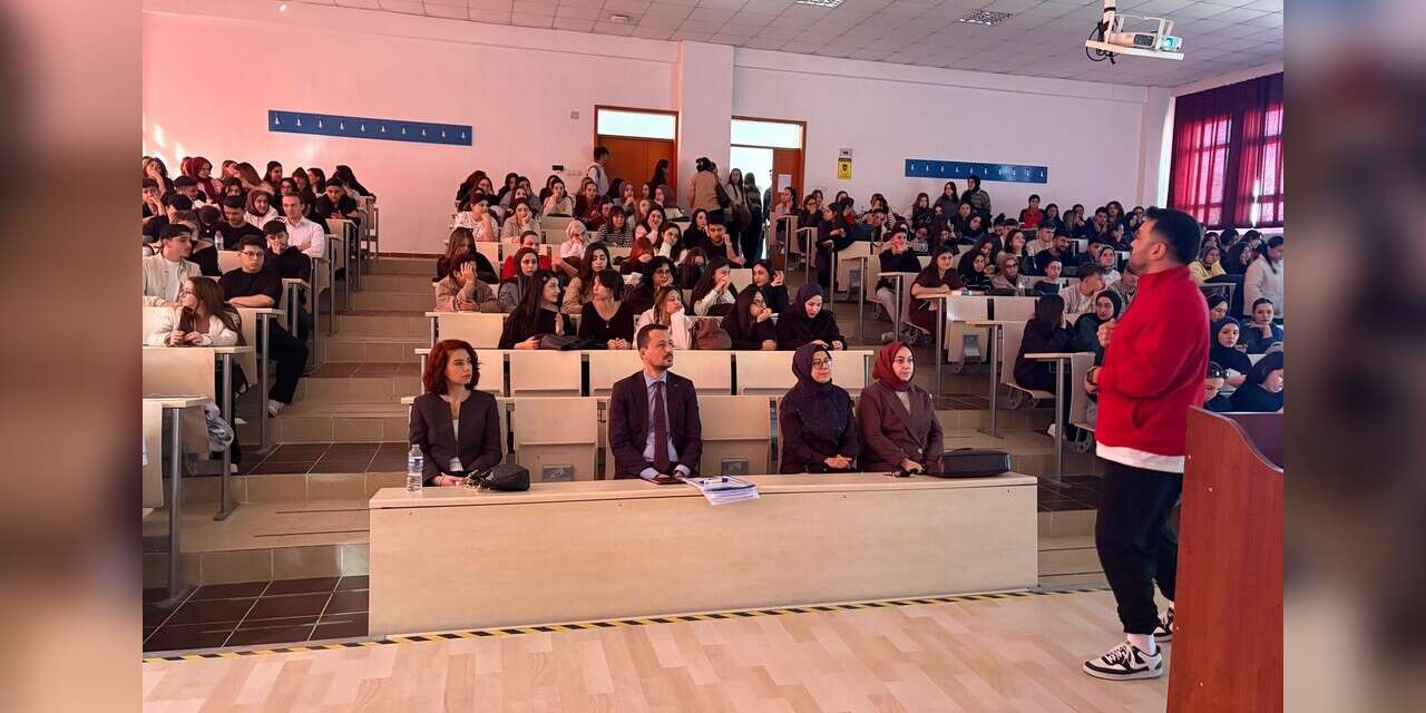 Hisarcık MYO’da Gençlik Merkezi faaliyetleri tanıtıldı
