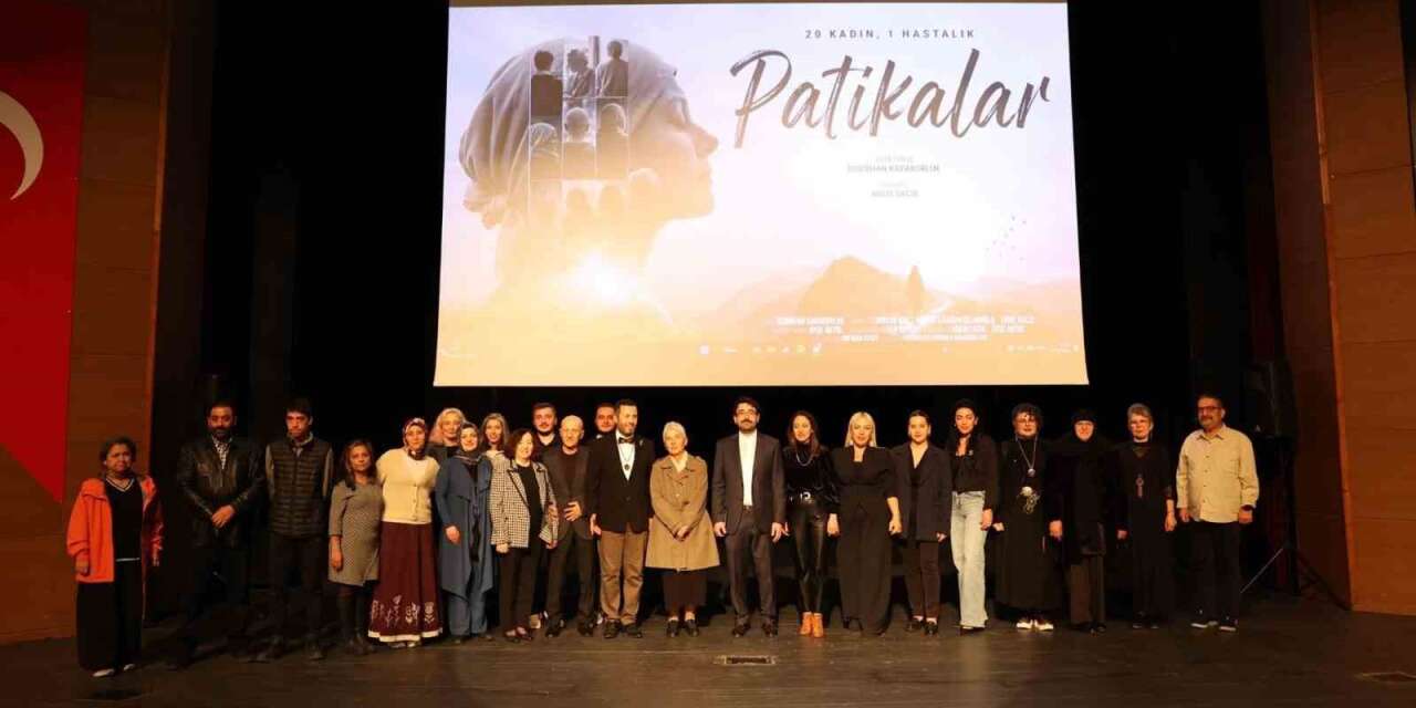 "Patikalar" belgeseli kanserle mücadele eden kadınların tanıklıklarını ekrana taşıdı