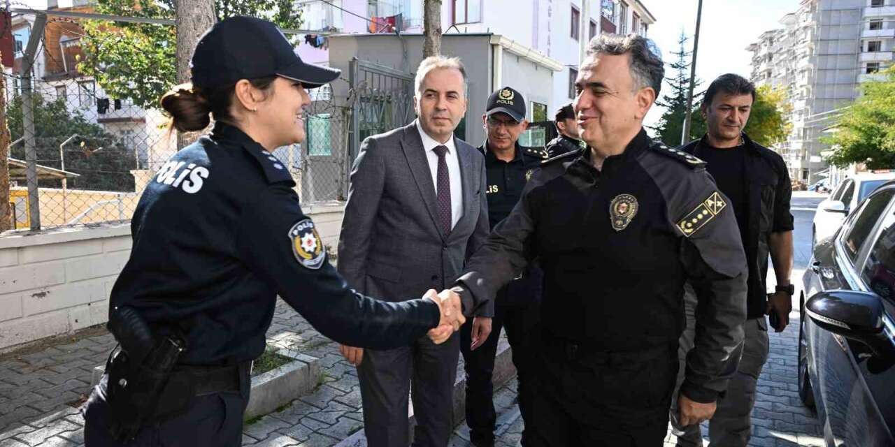 Mareşal Fevzi Çakmak Polis Merkezi kadın başkomisere emanet