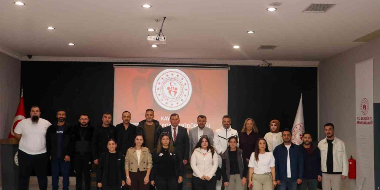 Kayseri’de Atletizm Değerlendirme ve Planlama Toplantısı yapıldı