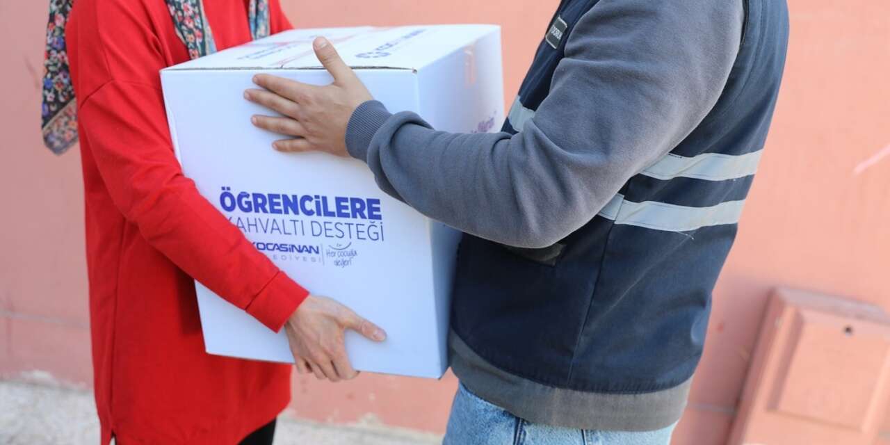 Başkan Çolakbayrakdar: "Türkiye’ye örnek olan tarihı projemizle evlatlarımızın gönlüne dokunmaya devam ediyoruz"