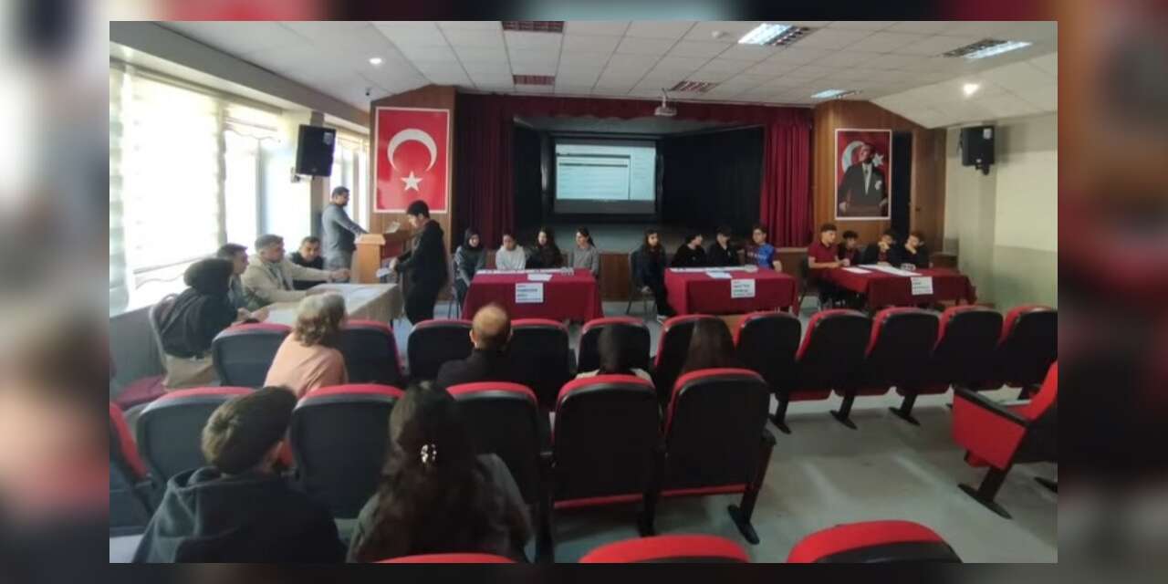 Andırın’da doğa bilincine eğitim desteği: Liseler arası çevre yarışmasıyla geleceğe yeşil adım