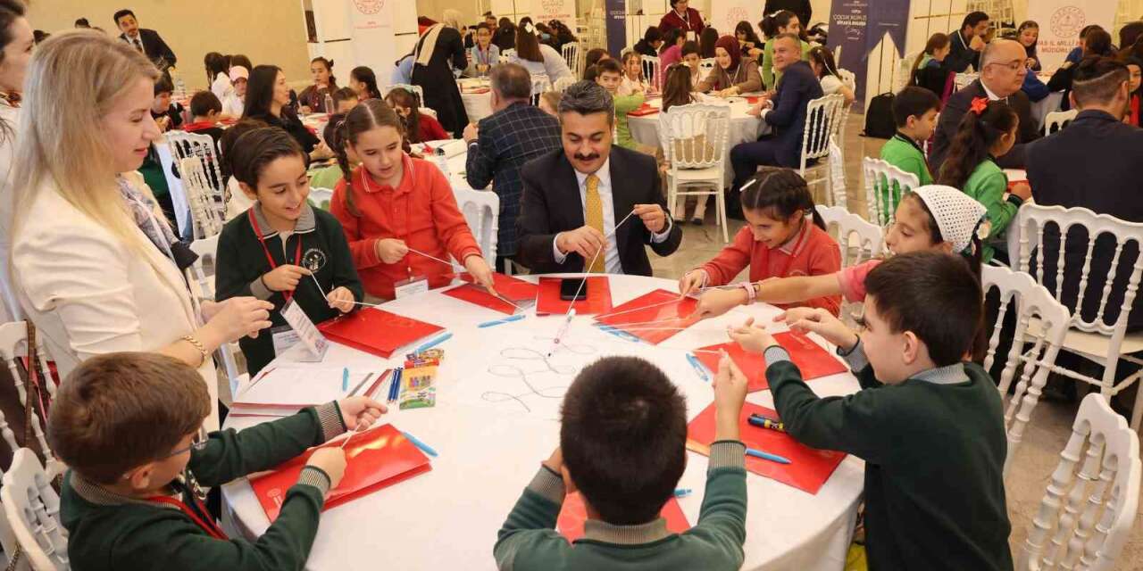 Sivas’ta çocuklar iklim için çözüm önerileri geliştirdi
