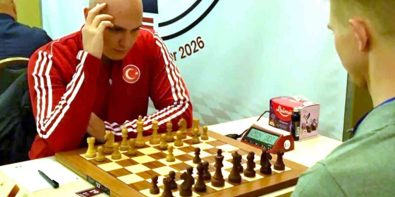 Mersinli milli sporcu Egemen Gülden’den NATO Satranç Şampiyonasında büyük başarı