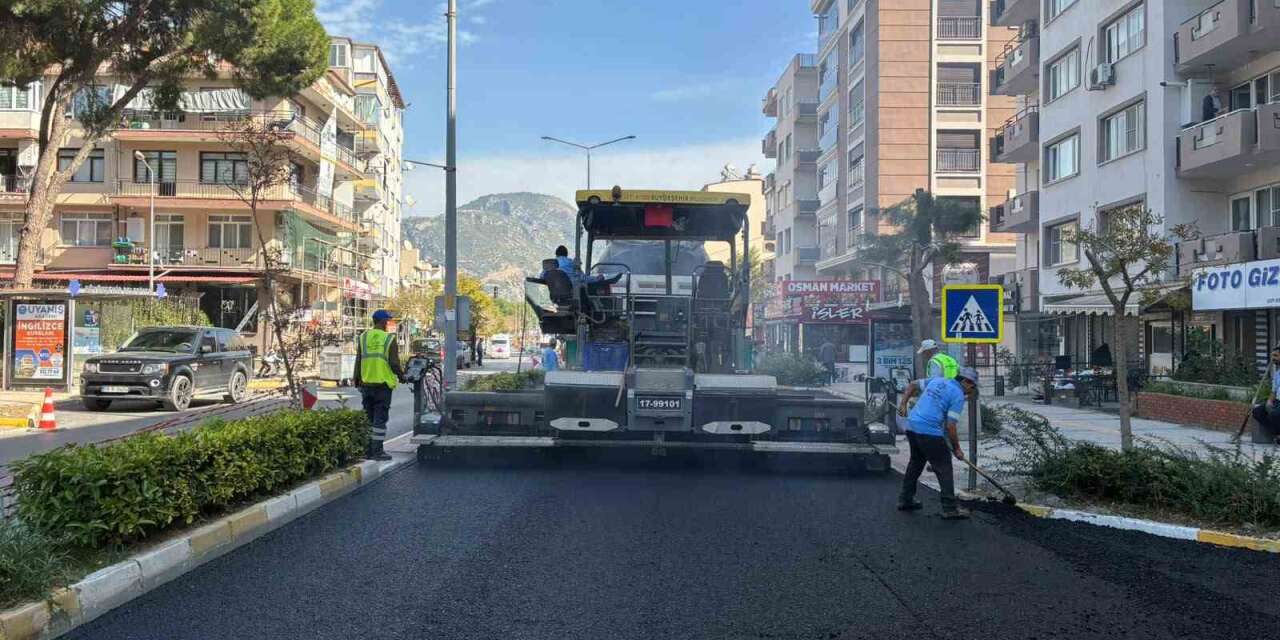 Aydın Büyükşehir Belediyesi kentin dört bir yanında çalışmalarını sürdürüyor