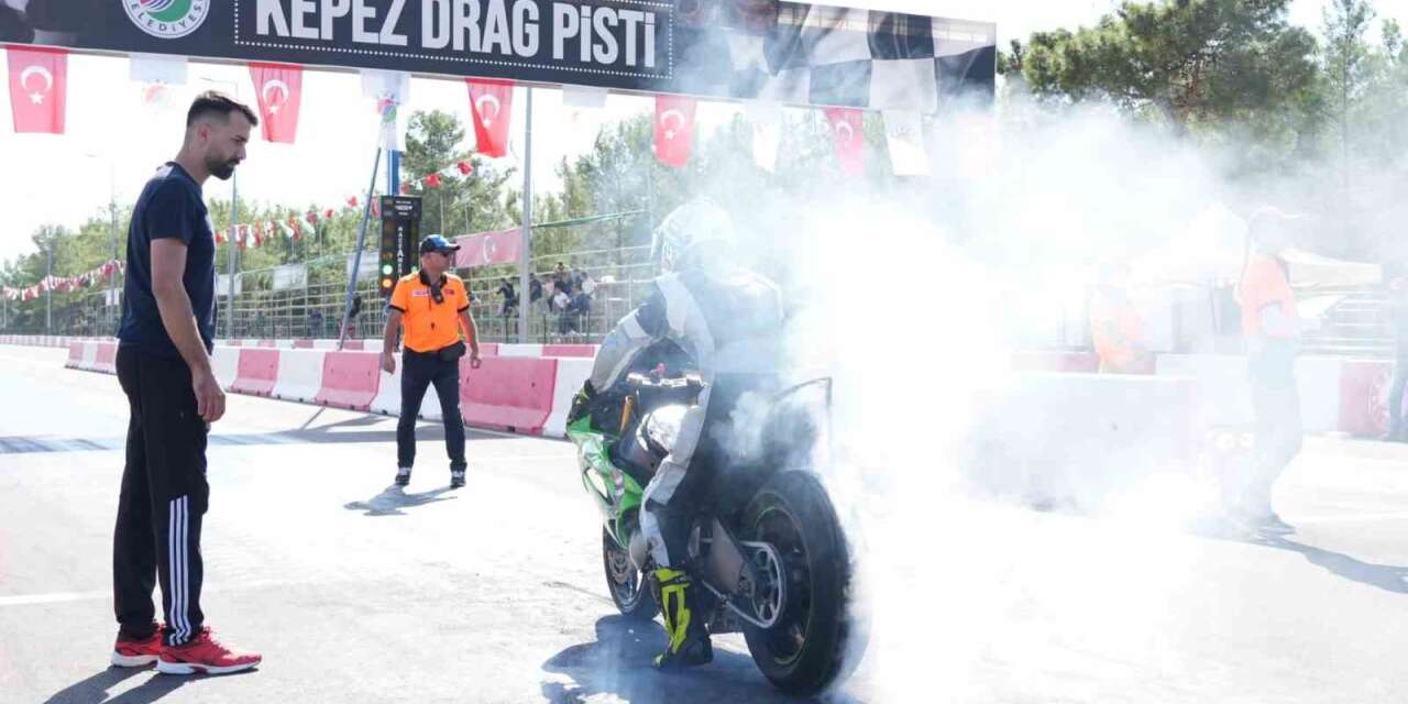 Kepez MotoDrag Şampiyonası’nda motorlar ısındı, final yarın