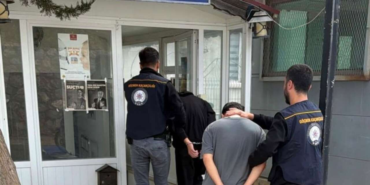 Datça’da kesinleşmiş hapis cezasıyla aranan 2 firari yakalandı