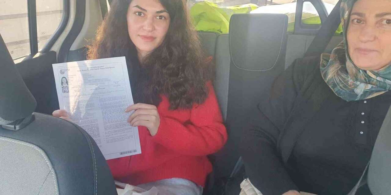 Büyükşehir ekipleri, KPSS adaylarını sınava yetiştirdi