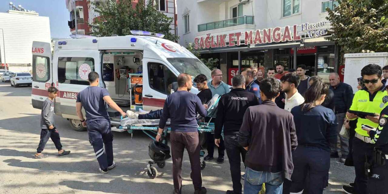 Adıyaman’da otomobil ile motosiklet çarpıştı: 1 yaralı