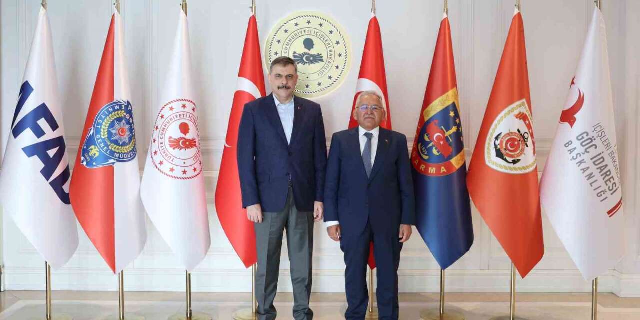 Başkan Büyükkılıç’tan Bakan Çiftçi’ye ziyaret