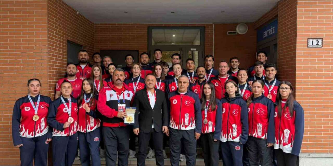 Kayserili sporcular Paris’ten 3 madalyayla döndü