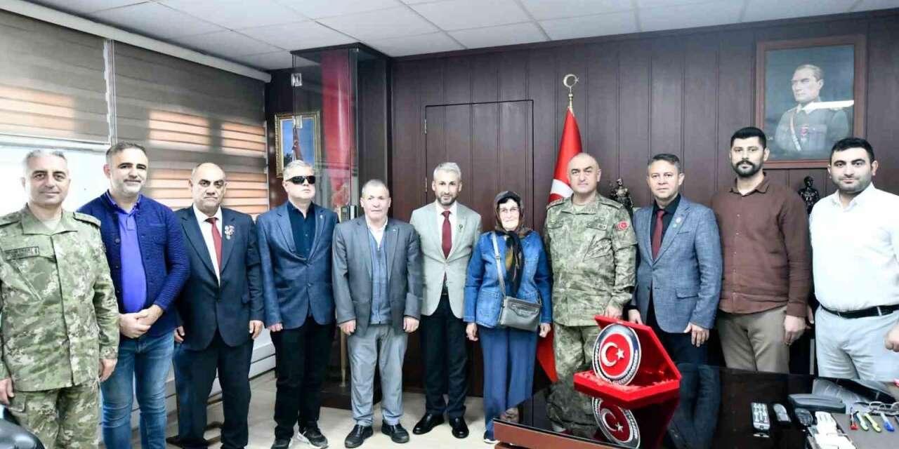 Şehit aileleri ve gazilerden Albay Altınok’a anlamlı ziyaret