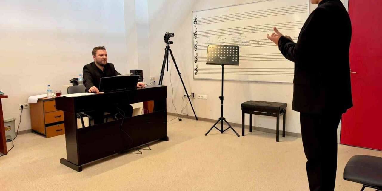 Bursa’da gençlerin sanat yolculuğu başlıyor